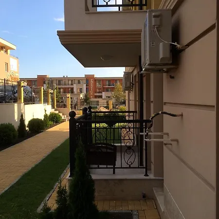 Apartment Sea Shore